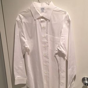 Brooks Brothers slim fit non-iron Dress Shirt